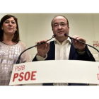 La presidenta balear, Francina Armengol, y el primer secretario del PSC, Miquel Iceta, en Palma.-EFE / ATIENZA