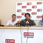 (IaD)La coordinadora de Fitag-UGT en León, Elena González; el responsable del sector forestal Fitag-UGT de Castilla y León, Javier García; el secretario general de Feagra-CCOO de Castilla y León, Juan Manuel Ramos y el secretario de Medio Ambiente de la U-ICAL