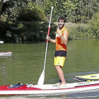Un componente del club Northmind en las aguas del Pisuerga-El Mundo