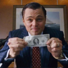 DiCaprio, en un fotograma de 'El lobo de Wall Street'.-EL PERIÓDICO