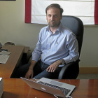 El físico vallisoletano Francisco Javier Tapiador en su despacho de la Universidad de Castilla-La Mancha.-EL MUNDO