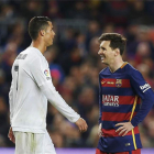 Ambos jugadores en un encuentro Barça- Real Madrid del año pasado-EFE/Alejandro García.