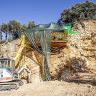 La excavación en Paredeja que comenzó el año pasado siendo una pared de sedimentos empieza a tomar forma de gran yacimiento.-SANTI OTERO