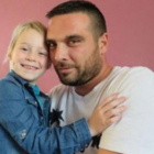 Jonatahn Dupré y su hija Naëlle.-