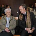 La hija de Yagüe, María Eugenia, asiste a la vista celebrada en un juzgado de Soria.-VALENTÍN GUISANDE