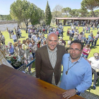 Jesús Julio Carnero y Alfonso Romo ayer, en la romería de la Virgen de Sacedón.-EL MUNDO