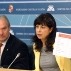 La portavoz del Grupo Socialista en las Cortes, Ana Redondo, y el secretario general del grupo, José Francisco Martín, informan sobre las enmiendas parciales al proyecto de Presupuestos Generales de la Comunidad para 2015-Ical