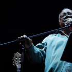 El cantautor cubano Pablo Milanés durante uno de sus conciertos.-ROBERTO CÁRDENAS