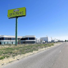 Centro de Quesos Entrepinares, en el futuro polígono agroalimentario de Palomares.-J.M. Lostau
