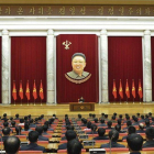 El líder de Corea del Norte, Kim Jong-un, durante una ceremonia del ejército, ayer en Pyongyang.-Foto: KCNA / REUTERS