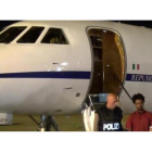 El eritreo Medhane Yehdego, extraditado desde Sudán por tráfico de inmigrantes, en el momento de llegar a Italia.-ITALIAN POLICE