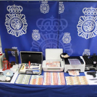 Material incautado por la Policía Nacional.-EL MUNDO