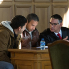 Driss Faseh, acusado del asesinato de su esposa Rachida Nour, afronta su cuarta jornada de juicio.-ICAL