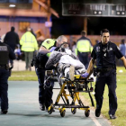 Servicios de emergencia trasladan a uno de los heridos en el parque Bunny Friend de Nueva Orleans, este domingo.-AP / MICHAEL DEMOCKER