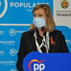 Pilar Del Olmo en un momento de la rueda de prensa ayer en el Ayuntamiento de Valladolid. | E.M.