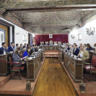 Pleno de la Diputación celebrado ayer en el vallisoletano Palacio de Pimentel.-EL MUNDO