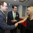 El consejero de Fomento y Medio Ambiente, Juan Carlos Suárez-Quiñones junto a   la magistrada Maria Luisa Roldán y el gerente de Innovación del Incibe, Félix Barrio.-ICAL