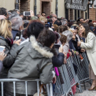 La reina Doña Letizia lució un elegante abrigo blanco con una blusa del mismo color.-S. OTERO