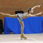 Una patinadora durante la jornada celebrada en Fuente la Mora.-J.M. LOSTAU