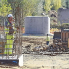Obras de la A-60 entre Santas Martas y puente de Villarente.-J.M. LOSTAU