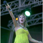 La cantante Gisela durante la actuación.-PHOTOGENIC