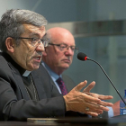 Luis Argüello y José María Conde, durante la presentación de los datos.-ICAL