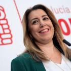 La presidenta andaluza en funciones, Susana Díaz, en una rueda de prensa.-RAÚL CARO (EFE)