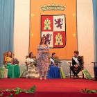 La presidenta de las Cortes, Silvia Clemente, durante su intervención como mantenedora de las fiestas de Villalón de Campos.-EM