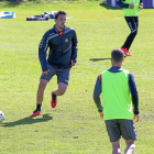 Leão, que puede volver ante el Leganés, durante un partidillo del entrenamiento de ayer.-Pablo Requejo