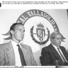 Rafa Benítez, durante su presentación en 1995 como entrenador del Real Valladolid, junto a Marcos Fernández.-El Mundo