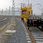 Instalaciones de los nuevos talleres de Renfe en el páramo de San Isidro en Valladolid.-J.M.LOSTAU