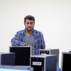 Héctor Trigueros, estudiante de la Universidad de Valladolid, en las instalaciones de la Escuela de Ingenierías Industriales de Valladolid.-PHOTOGENIC / MIGUEL ÁNGEL SANTOS