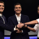 -AGENCIAS