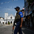 Vigilancia de un templo en Colombo.-AFP / JEWEL SAMAD