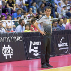 El coste de arbitrajes en la LEB-Oro para cada equipo en la campaña 2016-2017 ascendió a 28.000 euros-J.M. Lostau