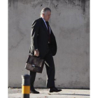 Luis Bárcenas, extesorero del PP, al llegar ayer a la Audiencia Nacional.-FEFE / J. J. GUILLÉN