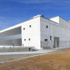 Edificio del nuevo centro cívico de La Victoria, que llevará como nombre ‘Canal de Castilla’.-J.M.LOSTAU