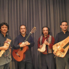Componentes del grupo de folk La Bazanca, (de i a d), Manuel García, Paco Díez, Lucho Medina, Ramiro González.-El Mundo