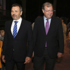 El alcalde de León, Antonio Silván, y el director general de Incibe, Miguel Rego, inauguran la jornada organizada con motivo de la celebración del ‘Día de Internet’-ICAL
