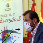 El alcalde de Valladolid, Óscar Puente, preside el acto institucional con motivo del Día del Orgullo LGBTI. - ICAL