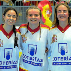 Sonia Abón, Irina Martínez y Alejandra Vallejo, campeonas del mundo con la selección júnior.-E.M.