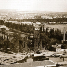 Valladolid desde la Maruquesa, donde tiene el abuelo de Umbral su puesto de consumero.-E.M.