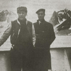 Fernando Gallego Herrera(I), en una expedición al Ártico a bordo del buque 'Ariadne', frente a los glaciares de Spitzberg.-ICAL