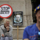 Protesta anti-brexit frente al Parlamento de Londres el pasado miércoles.-MATT DUNHAM