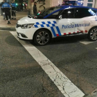 Estado del vehículo policial tras la colisión.-EUROPA PRESS