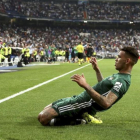 Tonny Sanabria celebra el gol de la victoria en el Bernabéu.-EFE / JAVIER LÓPEZ
