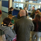 Una de las mesas de votación del referéndum sobre la Monarquía en la Universidad Autónoma de Madrid-MARTA CASANOVA