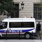 Furgón de policía en Francia, en una foto de archivo.-EFE / IAN LANGSDON