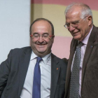Miquel Iceta y Josep Borrell.-FERRAN SENDRA