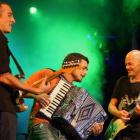 El grupo Celtas Cortos en uno de sus conciertos en la Plaza Mayor en las fiestas de la Virgen de San Lorenzo. ICAL-ICAL